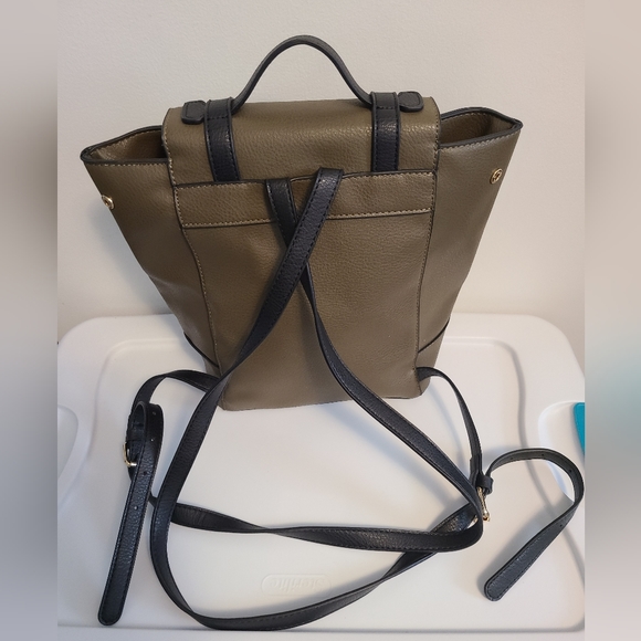 EUC Just Fab Backpack/Purse - Olive green w/ Cheetah print - Picture 2 of 15